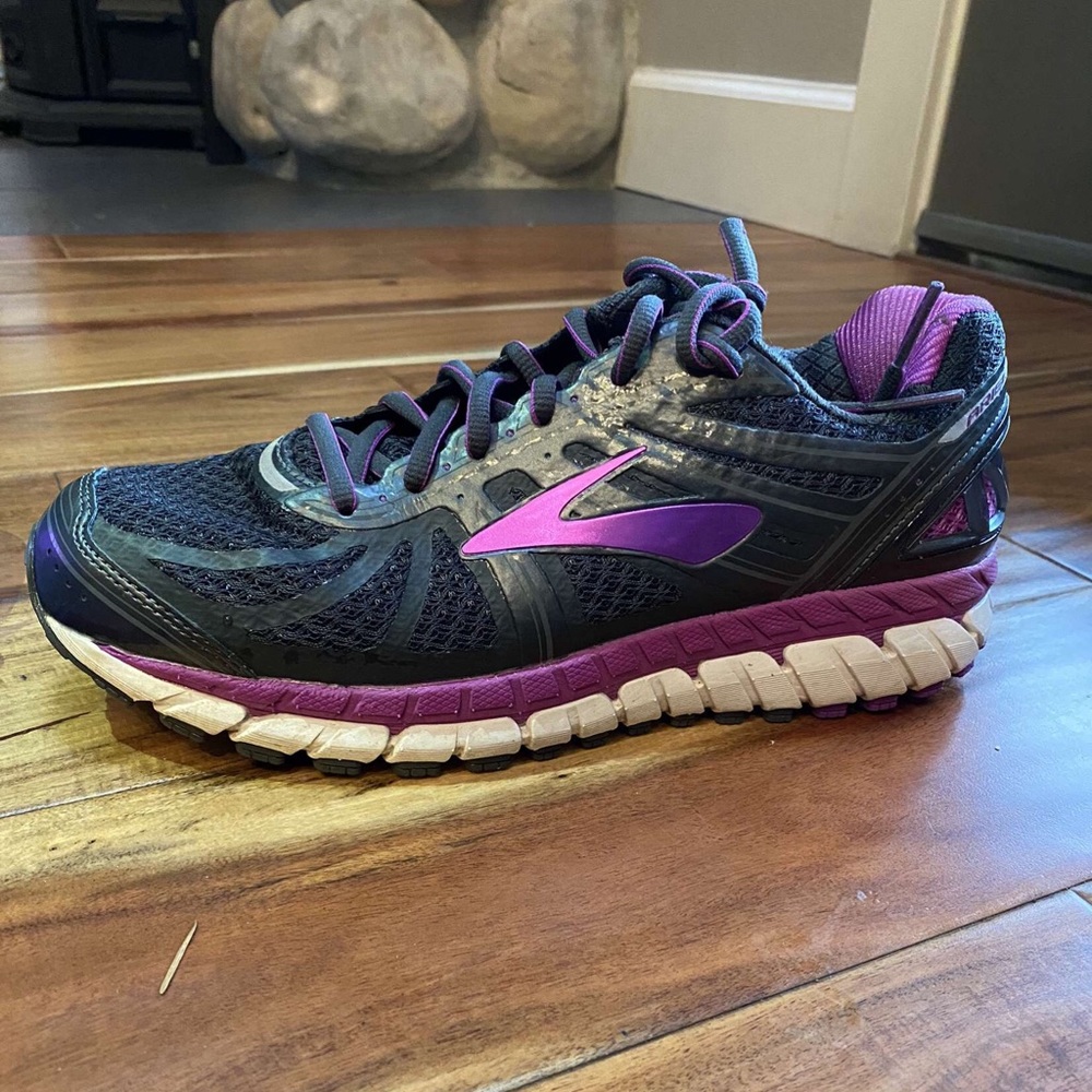 Brooks Ariel 16 Running Shoes